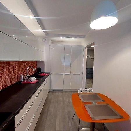 Appartement Nowoczesna Kawalerka à Lublin Extérieur photo